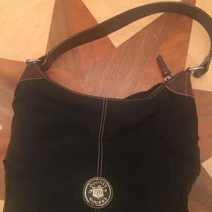 Fabric shoulder bag .